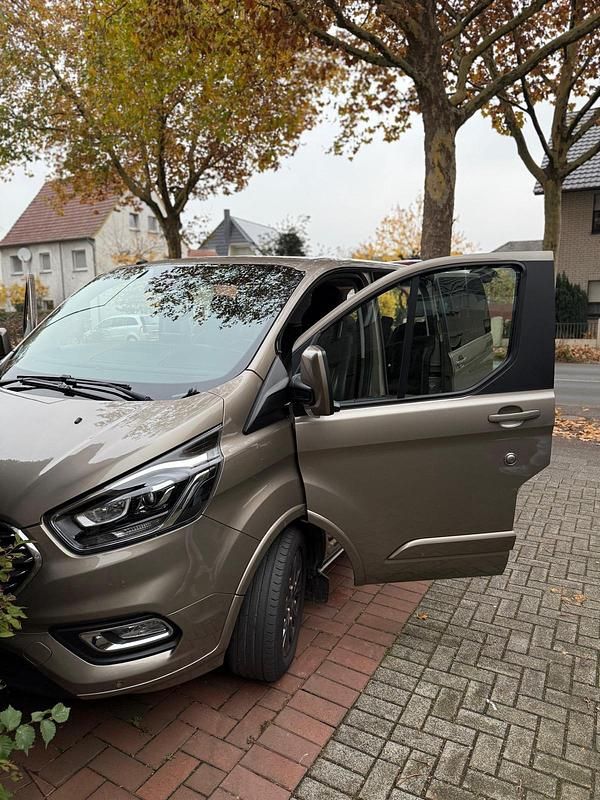 Usata Ford Transit Custom 170 CV (125 kW) 2019 Oro Monovolume