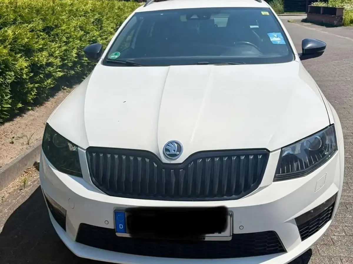 Gebraucht Skoda Octavia RS 184 PS (135 kW) 2014 Weiß Kombi