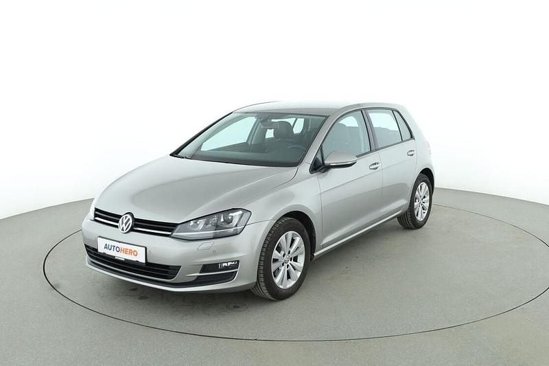 Gebraucht VW Golf VII Comfortline 110 PS (80 kW) 2016 Limousine