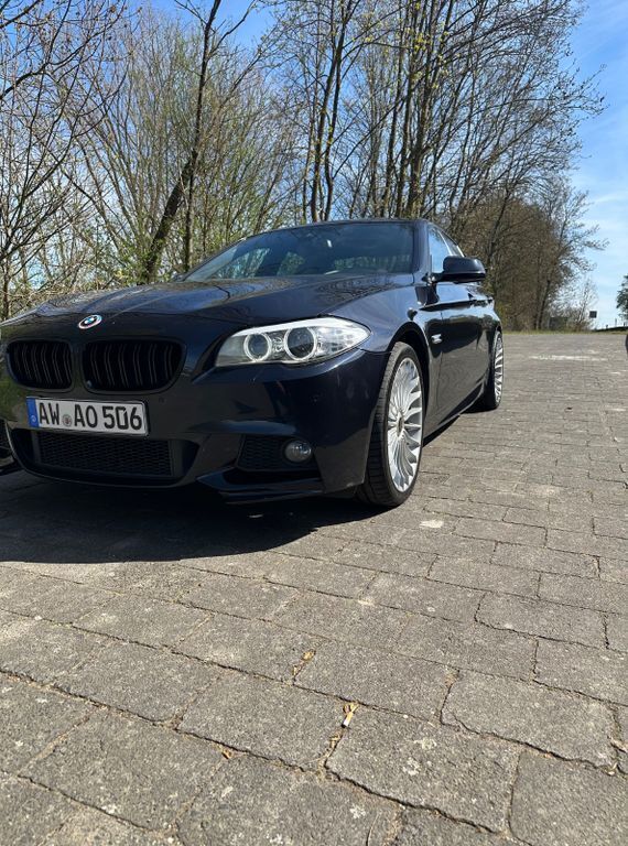 Schwarz Gebraucht 2014 BMW 525 Performance Limousine | 16.500 € (Etwas zu teuer) - Bild 1/4