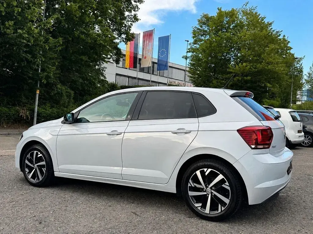 Gebraucht VW Polo Beats 75 PS (55 kW) 2018 Grau Kleinwagen