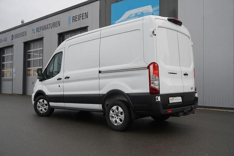 Gebraucht Ford Transit Limited 165 PS (121 kW) 2025 Weiß Van / Kleinbus