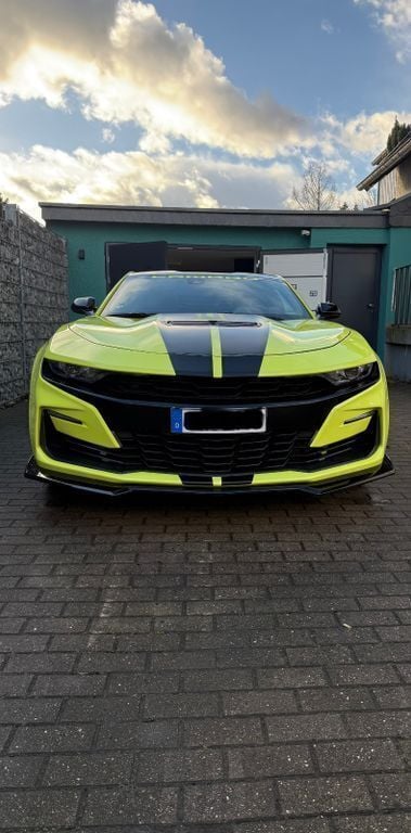 Gebraucht 2021 Chevrolet Camaro Coupé | 34.600 € (Fairer Preis) - Bild 1/4