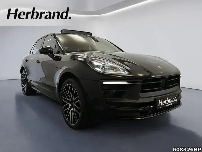 Gebraucht Porsche Macan GTS Sport 441 PS (324 kW) 2023 Tiefschwarzmetallic SUV