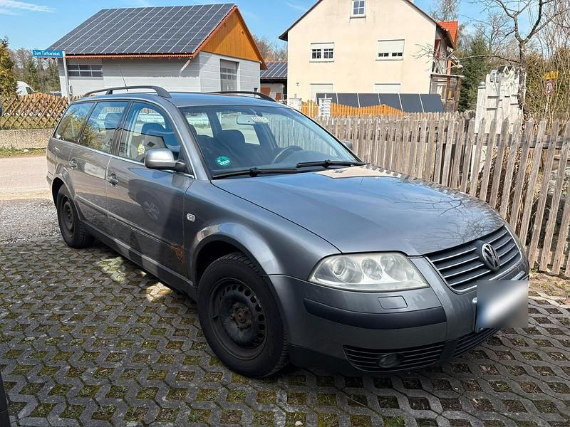 Gebraucht VW Passat Comfortline 131 PS (96 kW) 2003 Grau Kombi