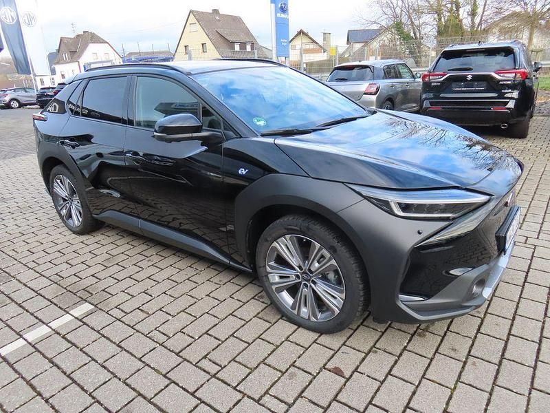 Gebraucht Subaru Solterra Platinum 160 kW (218 PS) 2025 Schwarz SUV