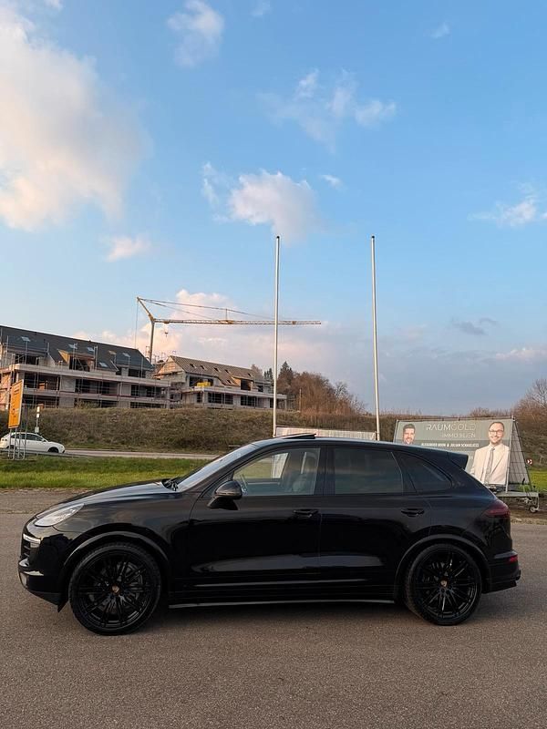 Gebraucht Porsche Cayenne 262 PS (192 kW) 2014 Schwarz SUV