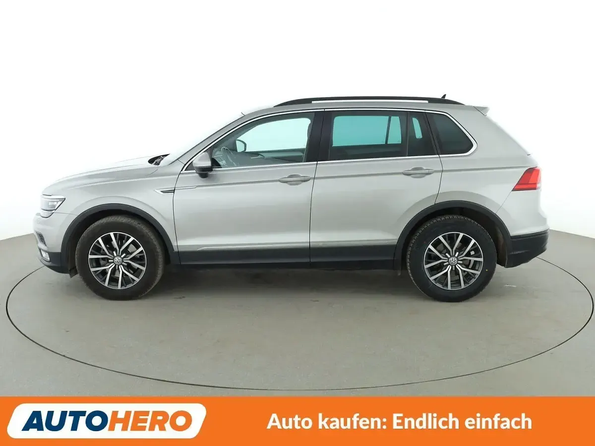 Gebraucht VW Tiguan Comfortline 116 PS (85 kW) 2017 Grau SUV