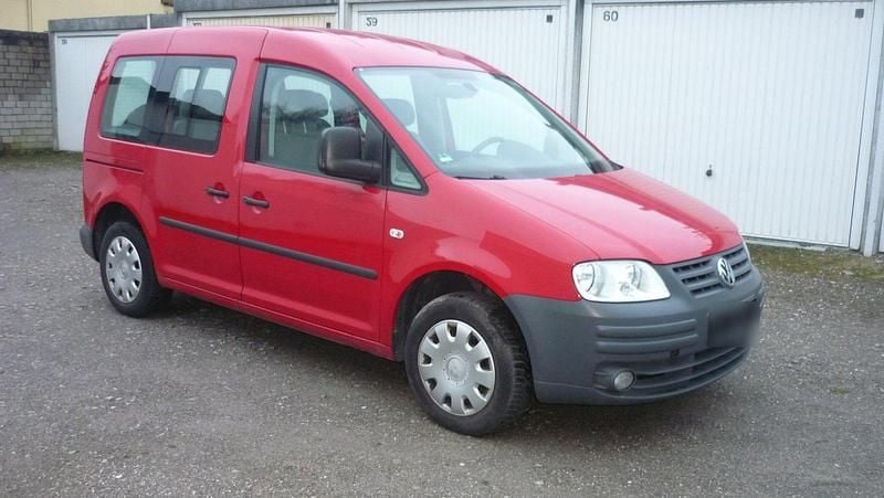 Gebraucht VW Caddy 109 PS (80 kW) 2009 Rot Van / Kleinbus