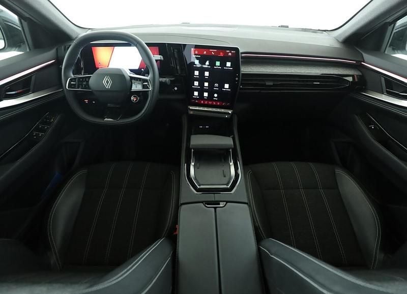 Second-hand Renault Austral Techno 200 CP (147 kW) 2025 Alb SUV