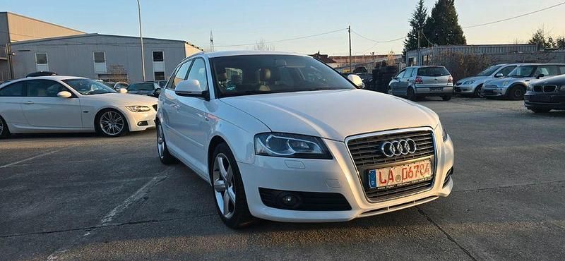 Gebraucht Audi A3 S-Line 125 PS (91 kW) 2010 Weiß Kleinwagen