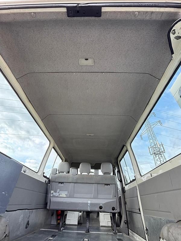 Gebraucht VW LT 83 PS (61 kW) 2004 Weiß Van / Kleinbus