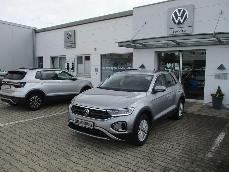 Silber Gebraucht 2022 VW T-Roc Life SUV | 24.790 € (Guter Preis) - Bild 1/4