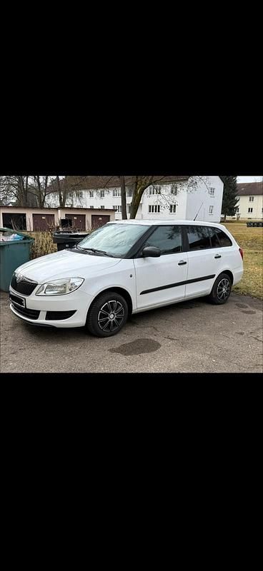 Gebraucht Skoda Fabia 90 PS (66 kW) 2010 Weiß Kombi