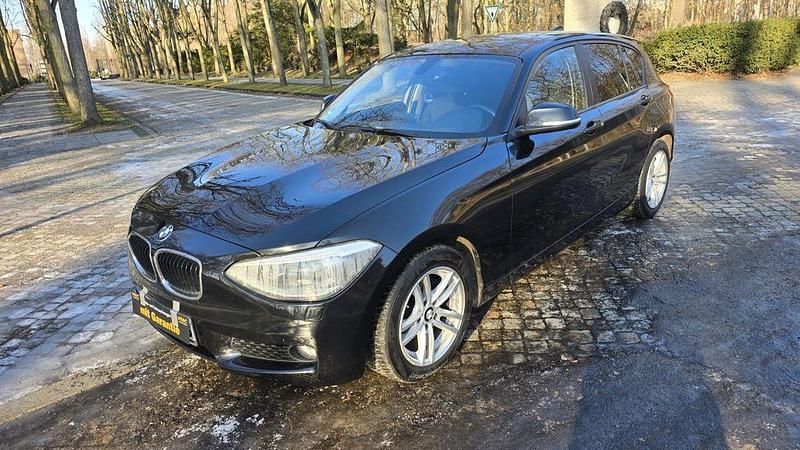 Gebraucht BMW 116 116 PS (85 kW) 2013 Schwarz Kleinwagen