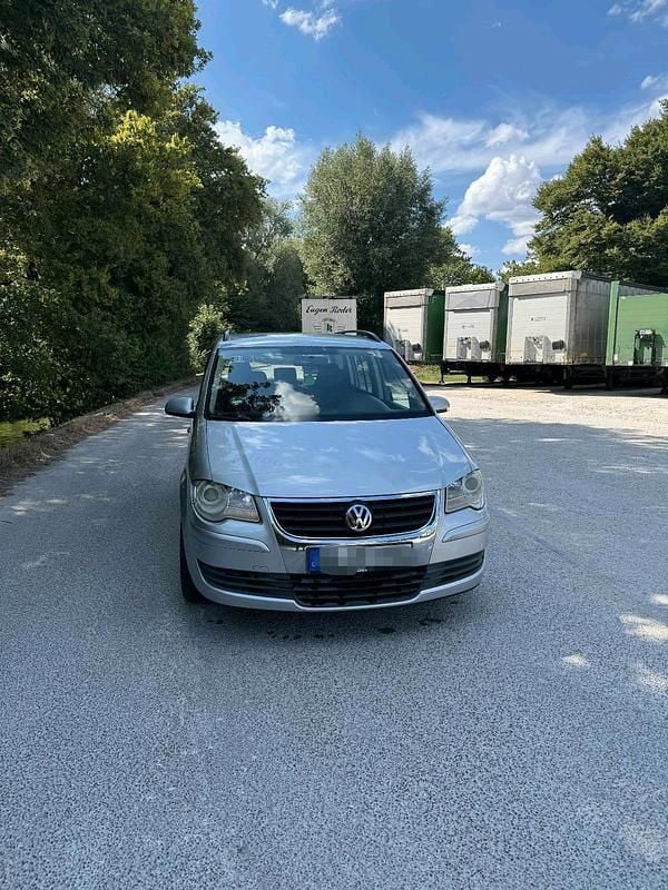 Silber Gebraucht 2007 VW Touran Van / Kleinbus | 3.700 € (Fairer Preis) - Bild 1/4
