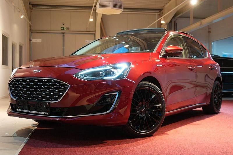Gebraucht Ford Focus Vignale 182 PS (133 kW) 2020 Rot Limousine