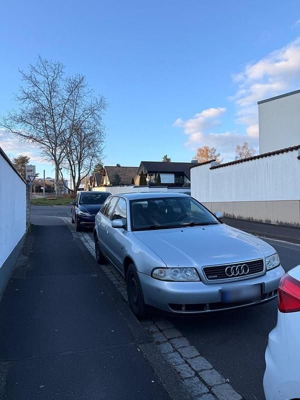 Gebraucht Audi A4 165 PS (121 kW) 1997 Silber Kombi