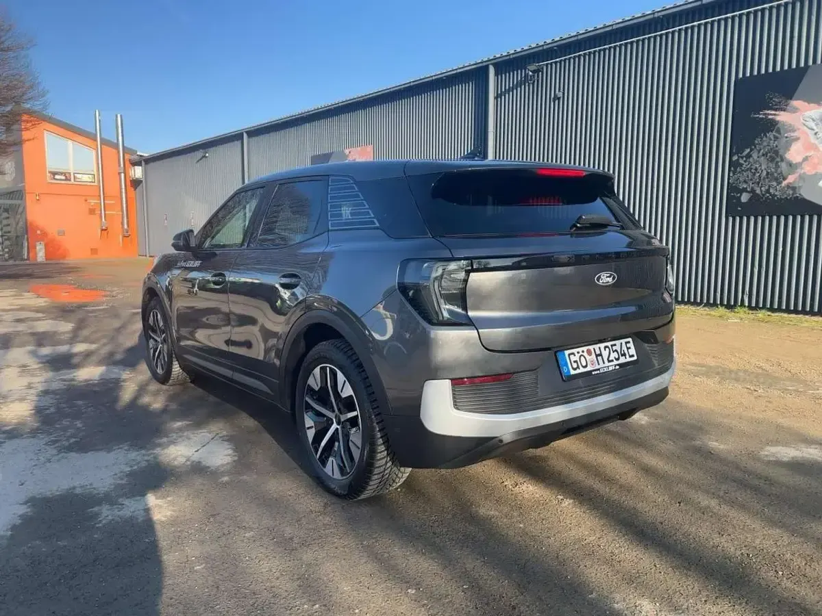 Occasion Ford Explorer Extended Range 210 kW (286 ch) 2025 Gris SUV