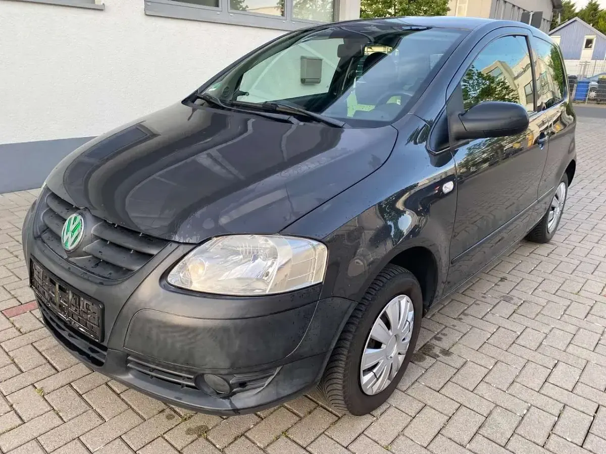 Occasion VW Fox Basis 54 ch (39 kW) 2010 Gris Citadine