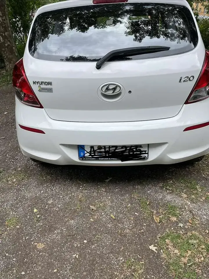 Gebraucht Hyundai i20 Classic 86 PS (63 kW) 2014 Kleinwagen