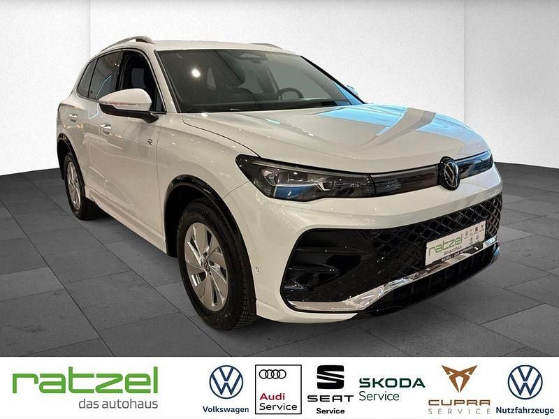 Weiß Neu 2025 VW Tiguan R-line SUV | 56.990 € - Bild 1/4