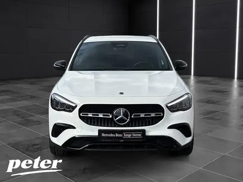 Gebraucht Mercedes GLA180 Progressive 116 PS (85 kW) 2024 Unilack polarweiß SUV