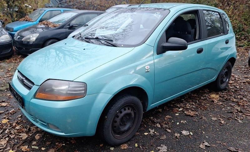 Używany Chevrolet Kalos 73 KM (53 kW) 2005 Zielony Sedan/Limuzyna