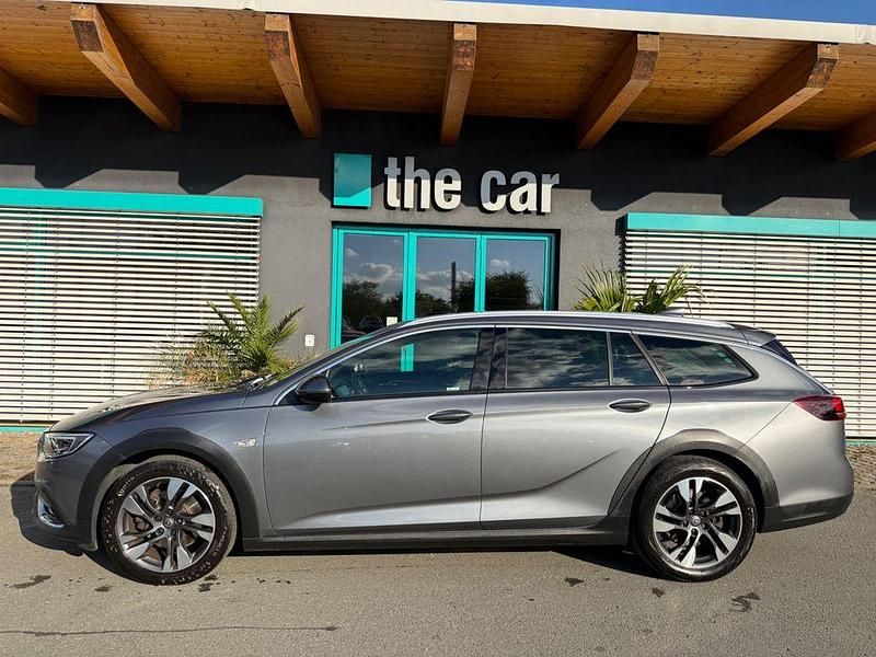 Gebraucht Opel Insignia Country Tourer Exklusiv 209 PS (153 kW) 2018 Grau Kombi