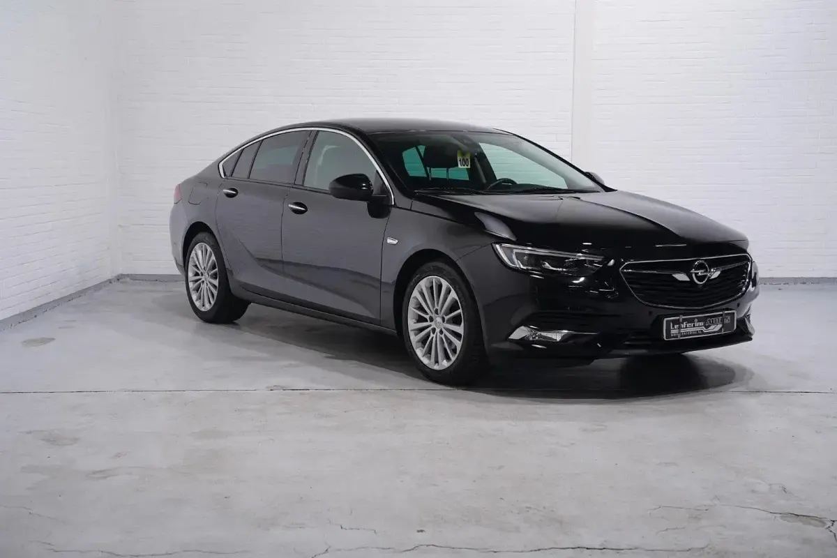 Gebraucht Opel Insignia Innovation 164 PS (120 kW) 2018 Schwarz Limousine