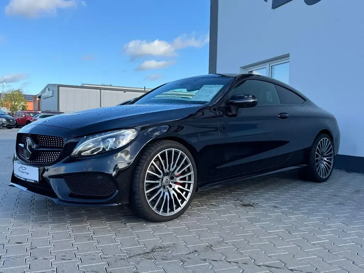 Gebraucht Mercedes E250 AMG 204 PS (150 kW) 2017 Schwarz Coupé