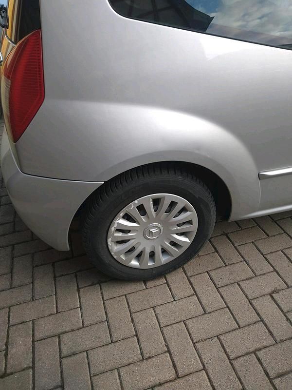 Gebraucht Citroën C2 60 PS (44 kW) 2009 Silber Kleinwagen