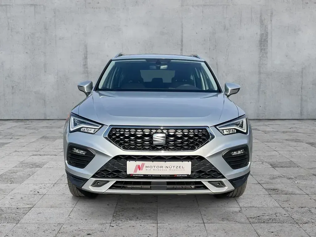 Używany Seat Ateca Xperience 150 KM (110 kW) 2023 Srebrny SUV
