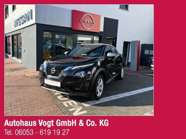 Schwarz (metallic) Gebraucht 2021 Nissan Juke N-Connecta SUV | 18.900 € (Guter Preis) - Bild 1/4