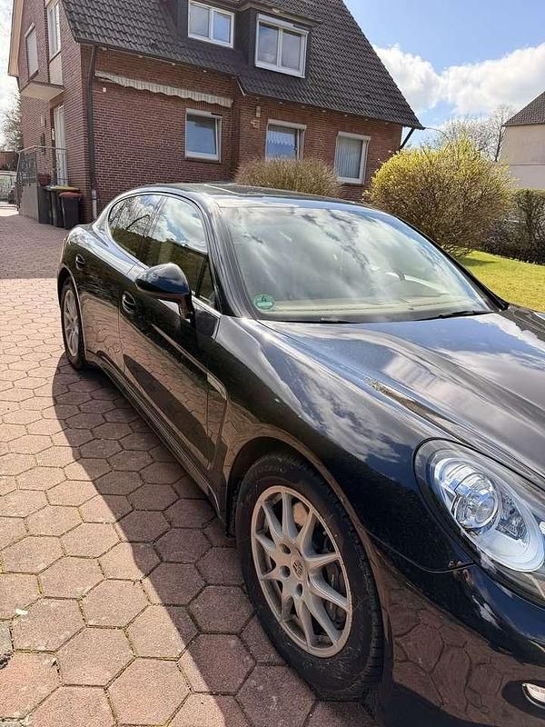 Gebraucht Porsche Panamera 300 PS (220 kW) 2015 Kleinwagen