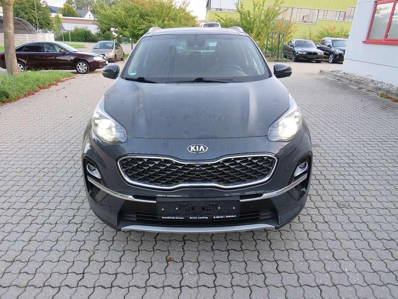 Grau Gebraucht 2020 Kia Sportage Platinum SUV | 22.500 € (Fairer Preis) - Bild 1/4
