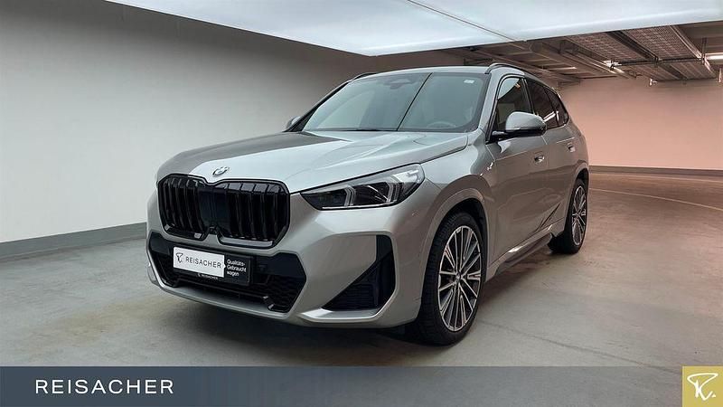 Spacesilber metallic Gebraucht 2024 BMW X1 Shadowline SUV | 44.999 € (Etwas zu teuer) - Bild 1/4