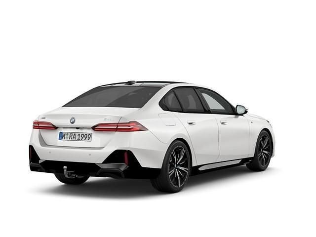 Gebraucht BMW 540 Performance 286 PS (210 kW) 2025 Weiß Limousine