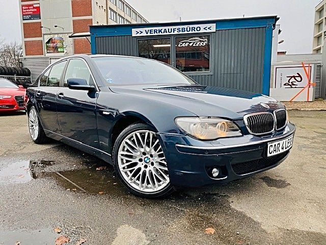 Blau Gebraucht 2007 BMW 750 Performance Limousine | 9.990 € (Guter Preis) - Bild 1/4