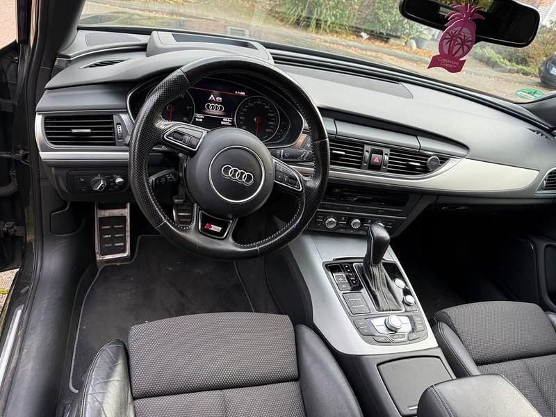 Grau Gebraucht 2015 Audi A6 Ambiente Kombi | 17.200 € (Guter Preis) - Bild 1/4