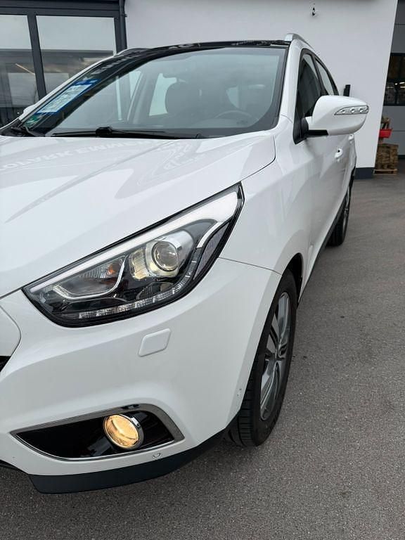 Gebraucht Hyundai ix35 166 PS (122 kW) 2014 Weiß SUV