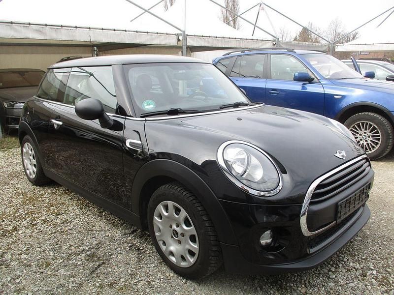 Gebraucht Mini One D Salt 95 PS (69 kW) 2015 Schwarz Kleinwagen