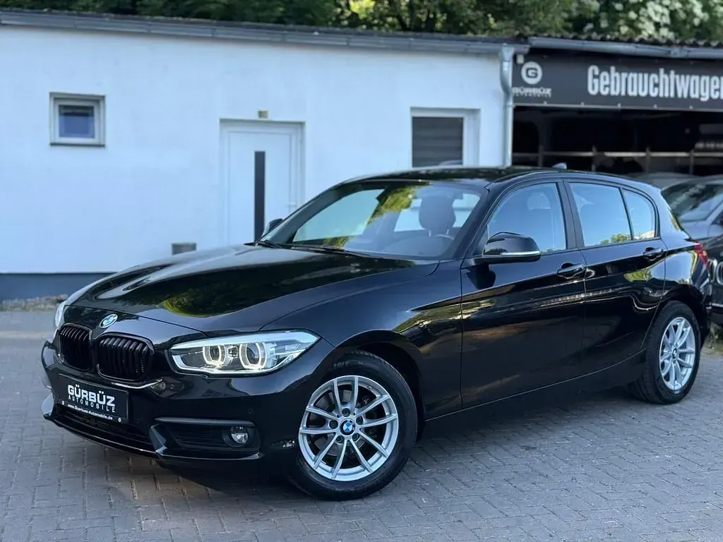 Gebraucht BMW 118 Advantage 136 PS (100 kW) 2017 Schwarz Kleinwagen