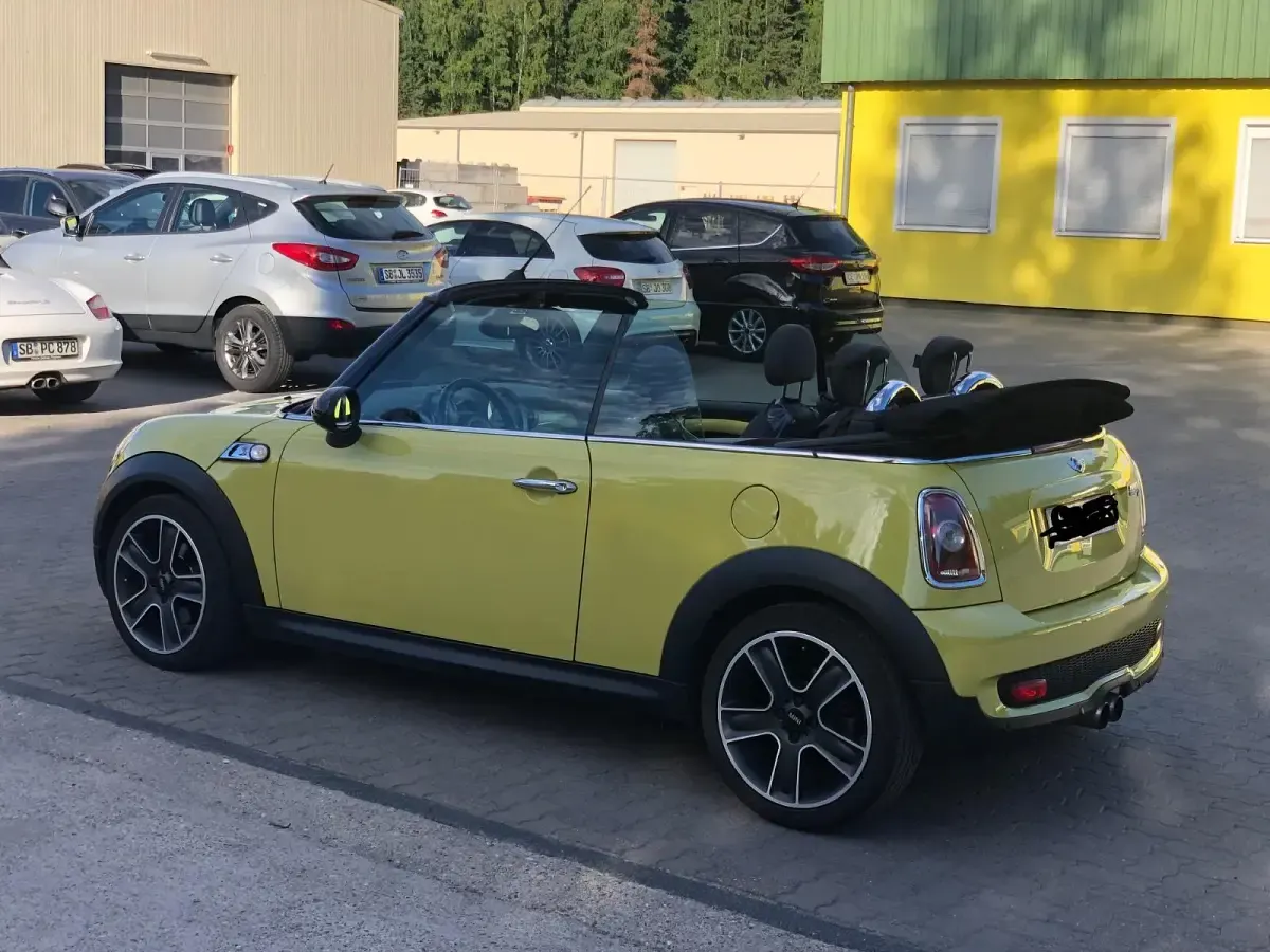 Gebraucht Mini Cooper S Cabriolet 175 PS (128 kW) 2008 Gelb Cabrio