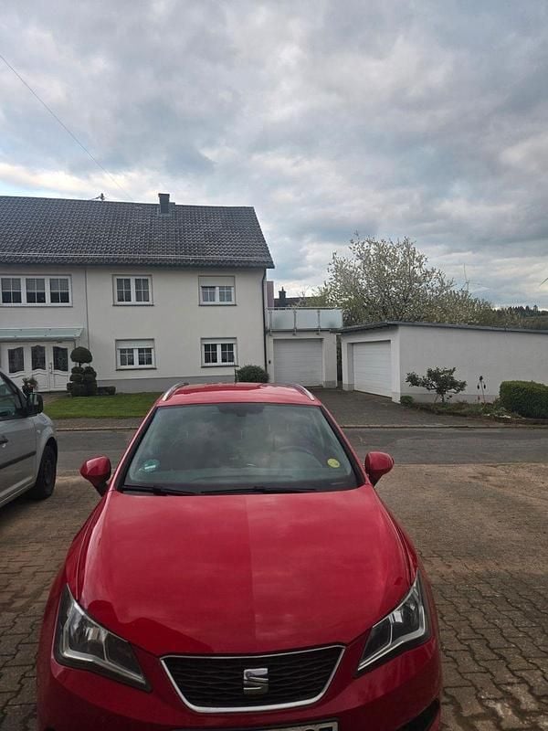 Gebraucht Seat Ibiza 105 PS (77 kW) 2017 Rot Kombi
