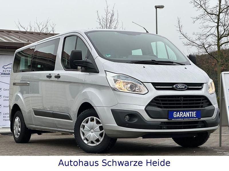 Silber Gebraucht 2016 Ford Transit Custom Van / Kleinbus | 18.950 € (Fairer Preis) - Bild 1/3
