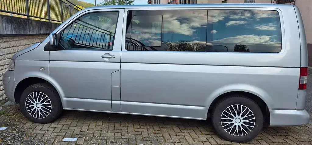 Gebraucht VW Caravelle 131 PS (96 kW) 2008 Grau Van
