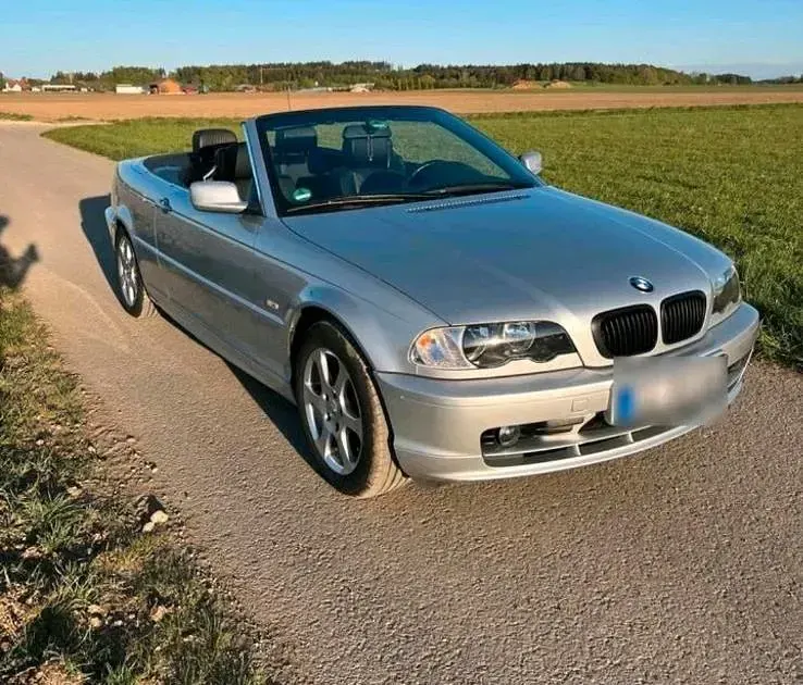 Gebraucht BMW 325 192 PS (141 kW) 2000 Silber Cabrio