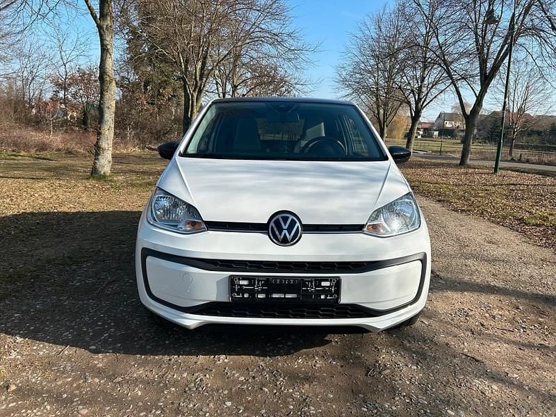 Gebraucht VW up! Black Edition 65 PS (47 kW) 2021 Weiß Kleinwagen