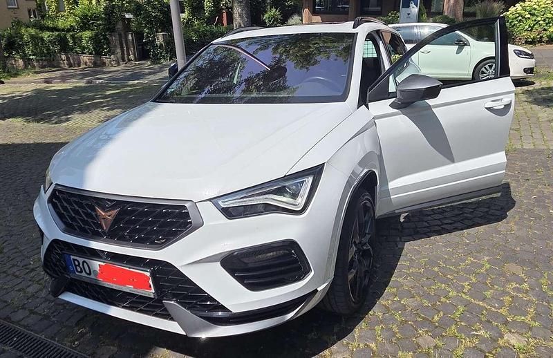 Weiß Gebraucht 2022 Cupra Ateca Limited Edition SUV | 32.999 € (Guter Preis) - Bild 1/4
